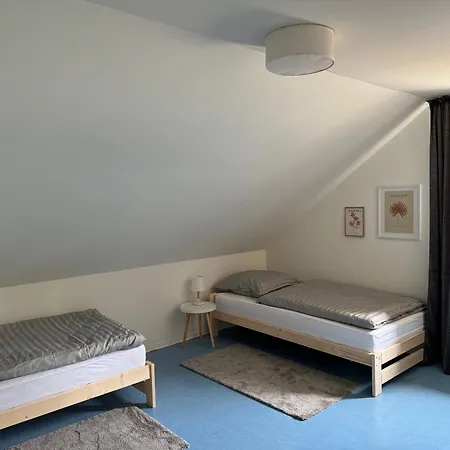 Penzion Monteur- Gaestehaus Oberachtel