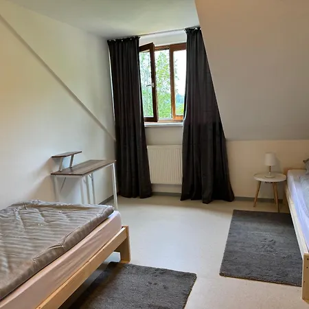 Penzion Monteur- Gaestehaus Oberachtel *